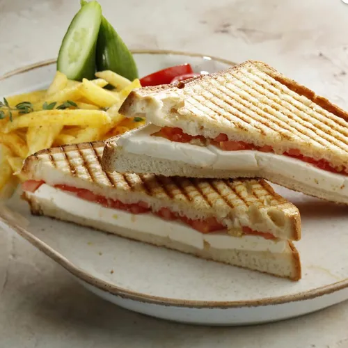 AKDENİZ TOSTU fotoğrafı